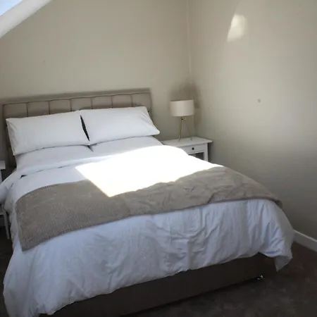 Apartment Homes No1 Newmans Mall *