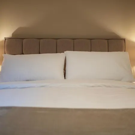 Appartement Homes No1 Newmans Mall *