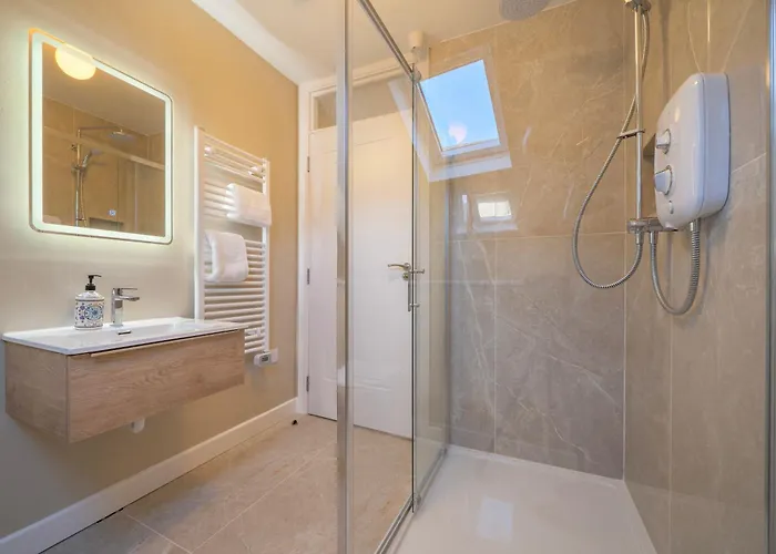 Homes No1 Newmans Mall Kinsale